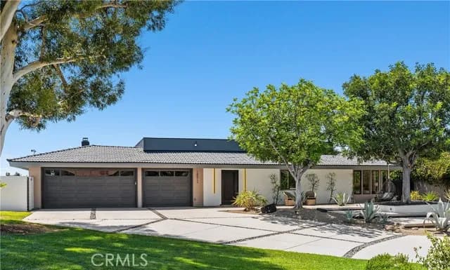 18512 Lincoln Circle, Villa Park, Active - Home for Sale