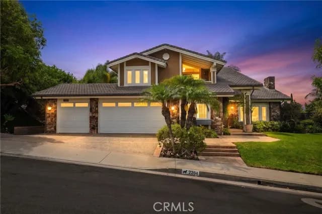 2204 E Vista Mesa Way, Orange, Active - Home for Sale