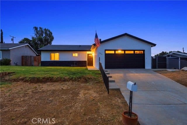 930 La Quinta Way, Norco, Active - Home for Sale