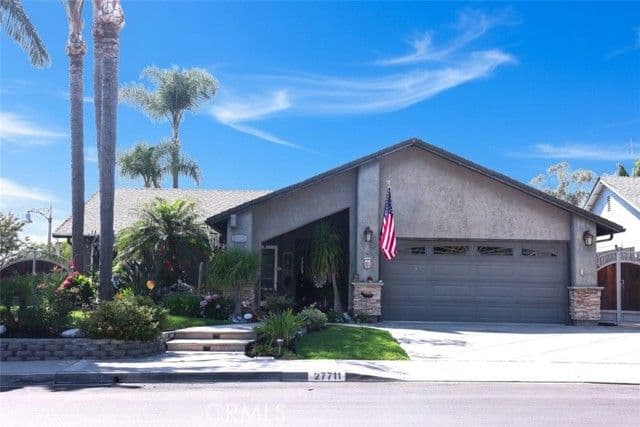 27711 Golondrina, Mission Viejo, Active - Home for Sale