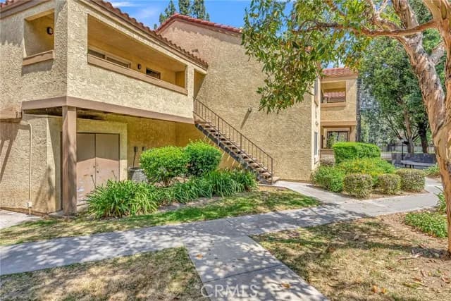 1140 W Blaine St, Riverside, Active - Home for Sale