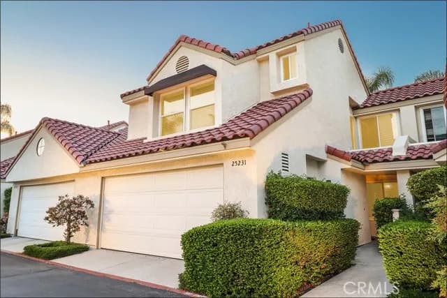 25231 Avenida Pacifica, Lake Forest, Active - Home for Sale