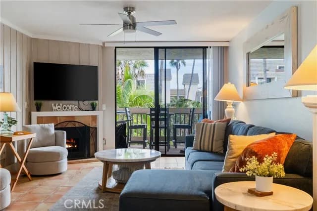 999 N Pacific St, Oceanside, Active - Home for Sale