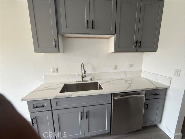 700 West La Veta Ave, Orange, Active - Home for Sale