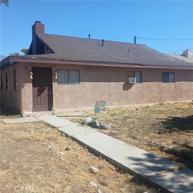421 E Barbour St, Banning, Active - Home for Sale