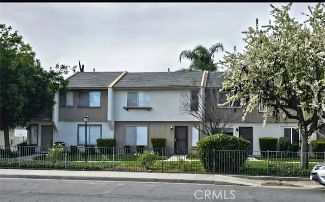 1015 Clark, Riverside, Active - Home for Sale