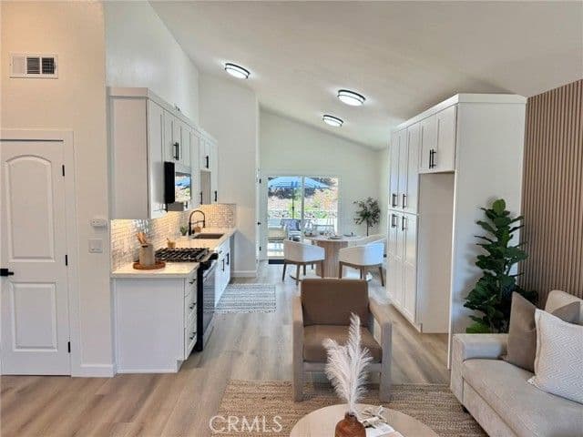 27181 Cedros, Mission Viejo, Active - Home for Sale
