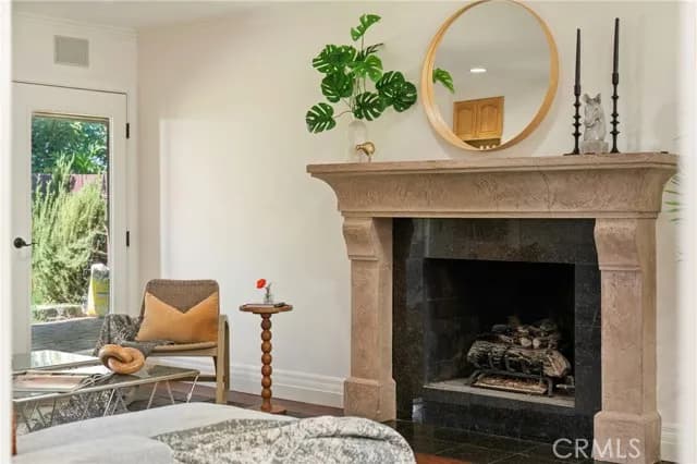 26096 Adamor Rd, Calabasas, Active - Home for Sale