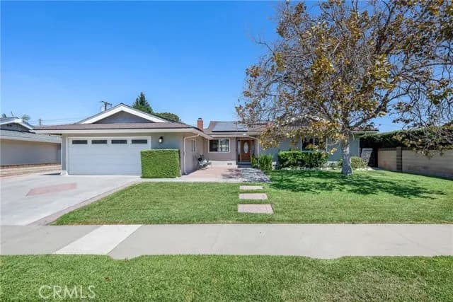 325 E Woodvale Ave, Orange, Active - Home for Sale