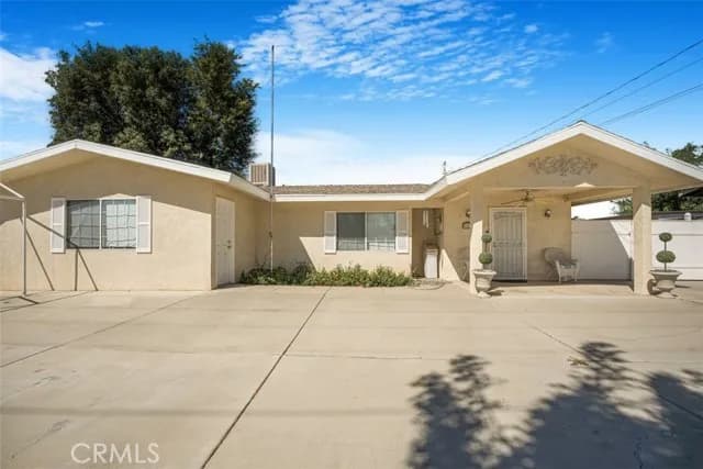 10611 Cherry Ave, Cherry Valley, Active - Home for Sale