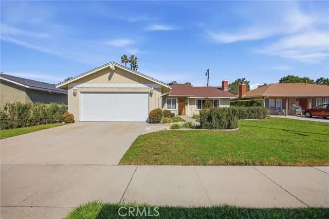 6211 Mar Vista Dr, Huntington Beach, Active - Home for Sale