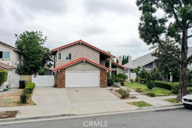 11735 Quartz Ave, Fountain Valley, Active - Home for Sale