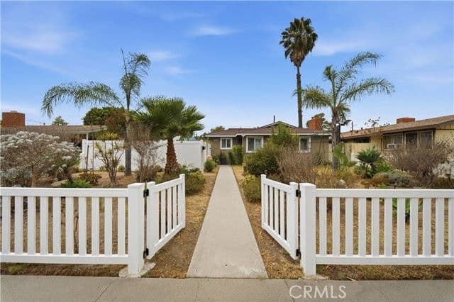 1309 N Catalpa, Anaheim, Active - Home for Sale