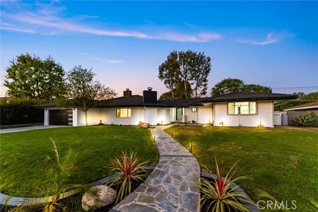 1271 Brittany Cross Rd, North Tustin, Active - Home for Sale