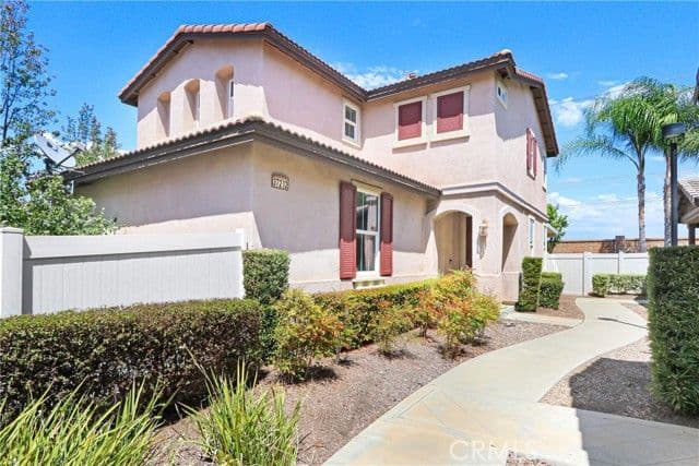 37212 Ascella Ln, Murrieta, Active - Home for Sale