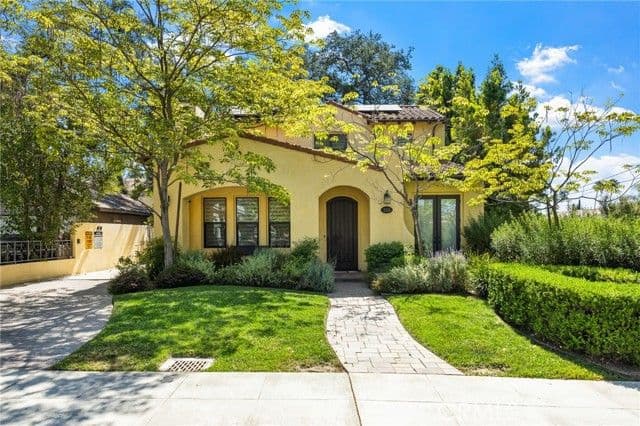308 N Oak, Pasadena, Active - Home for Sale