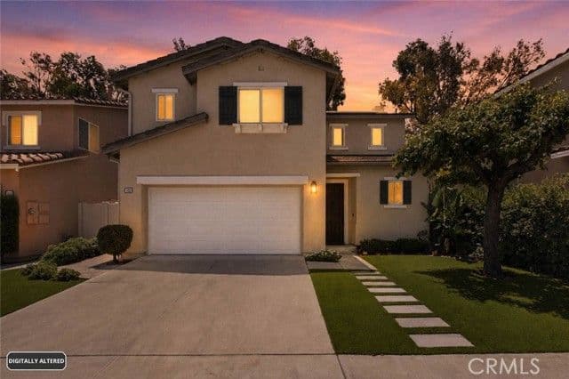 102 Millbrook, Irvine, Active - Home for Sale
