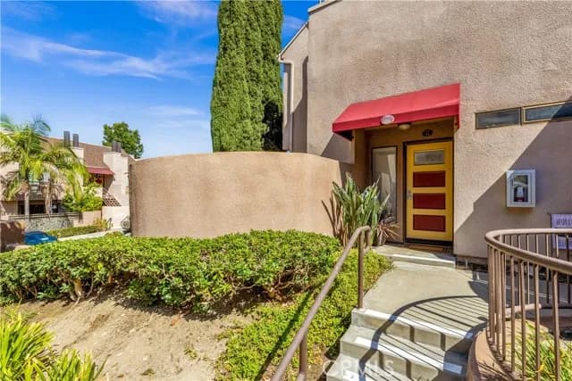 25761 Le Parc, Lake Forest, Active - Home for Sale