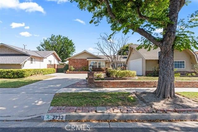 2732 Mainway, Los Alamitos, Active - Home for Sale