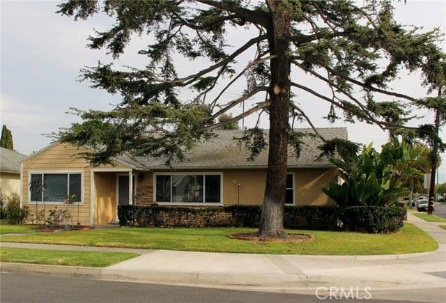 7753 Adwen St, Downey, Active - Home for Sale