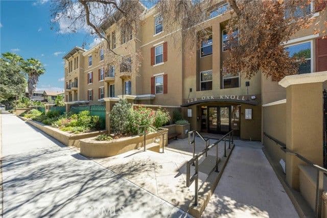 128 N Oak Knoll, Pasadena, Active - Home for Sale