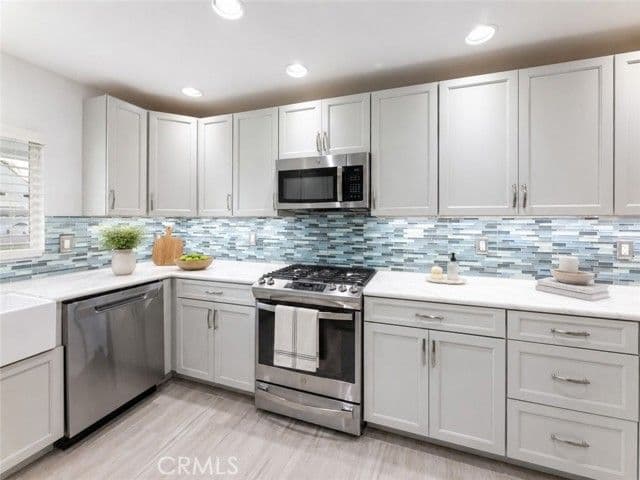 10191 Noel St, Cypress, Active - Home for Sale