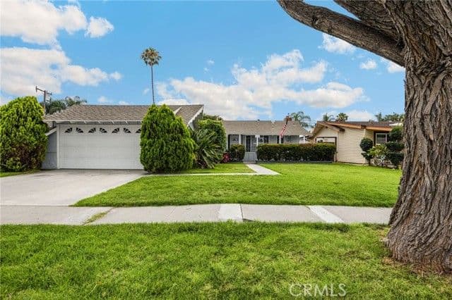 7855 Gardenia Dr, Buena Park, Active - Home for Sale