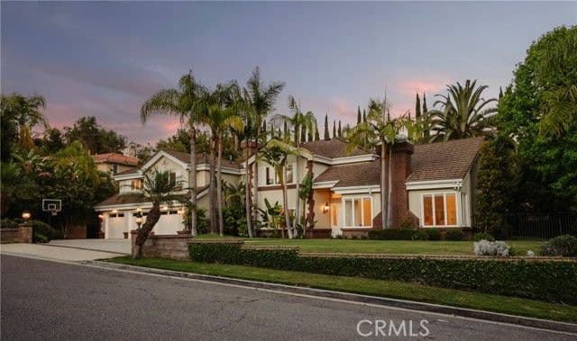 10711 Rockhurst Ave, North Tustin, Active - Home for Sale
