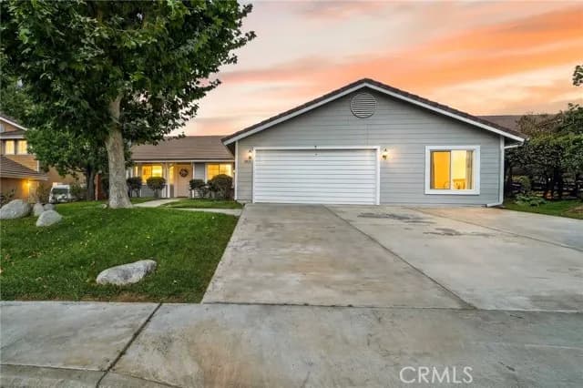 1043 Juniper, Banning, Active - Home for Sale