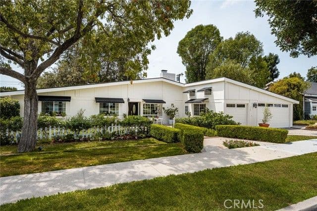 1132 Foothill Blvd, North Tustin, Active - Home for Sale