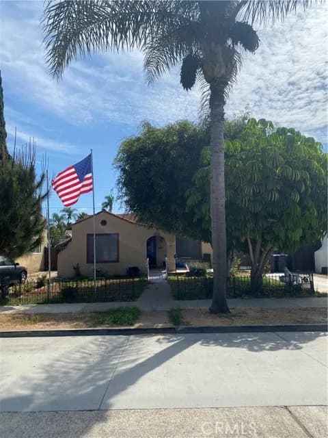 1217 S Van Ness, Santa Ana, Active - Home for Sale