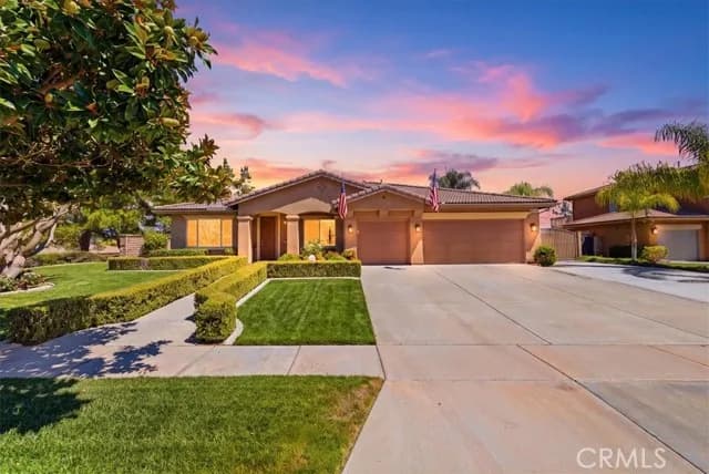 1637 Monte Mar, Corona, Active - Home for Sale