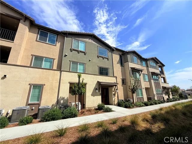 12925 Paradiso Dr, Eastvale, Active - Home for Sale