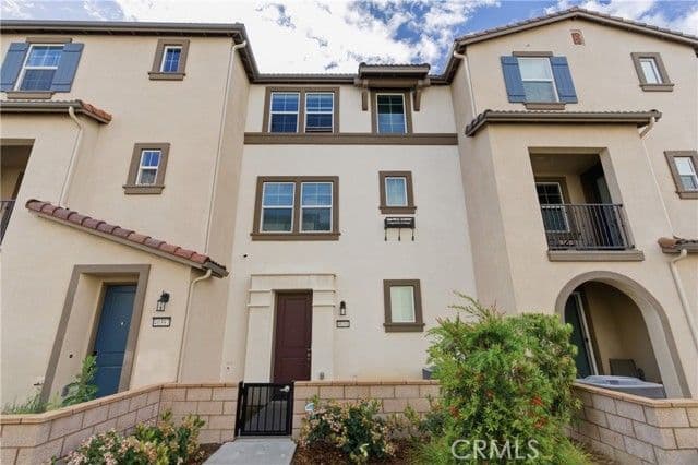 40391 Melrose, Temecula, Active - Home for Sale