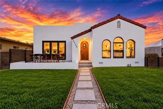 2920 Bancroft St, San Diego, Active - Home for Sale