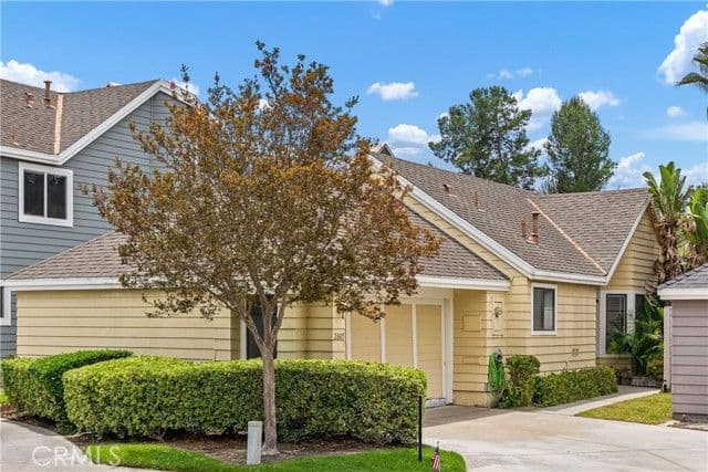 21605 Fernbrook, Mission Viejo, Active - Home for Sale