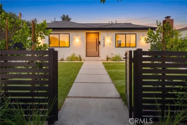 2339 23rd, Santa Monica, Active - Home for Sale