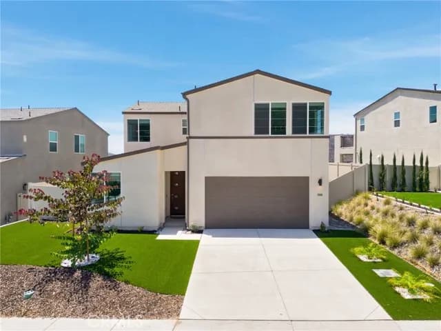 598 Meadowood St, Fallbrook, Active - Home for Sale