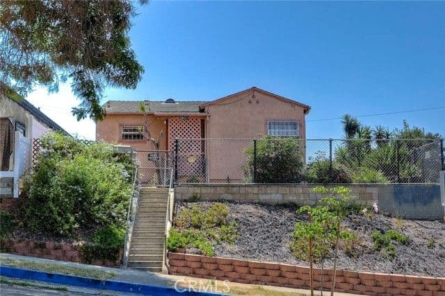 3905 Marine View Ave, San Diego, Active - Home for Sale