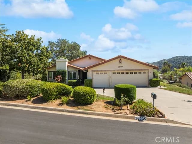 28235 Stonington, Escondido, Active - Home for Sale