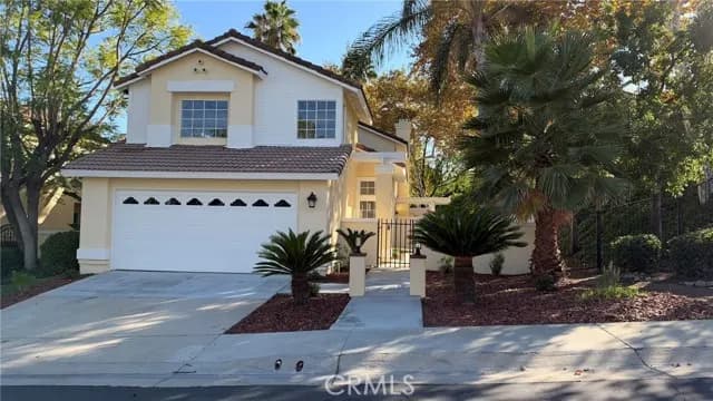 2060 Cedar Glen, Corona, Active - Home for Sale