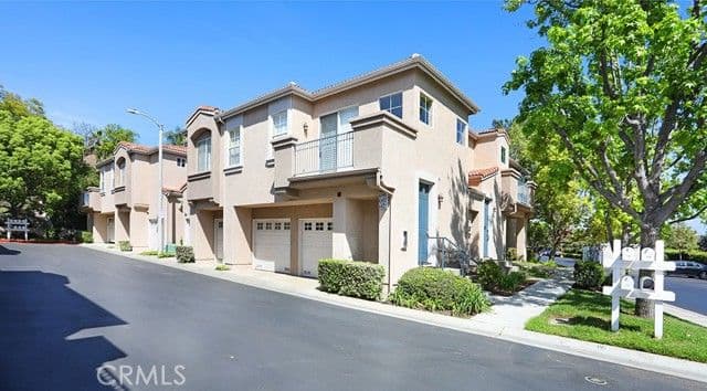 114 Byrnes Ln, Placentia, Active - Home for Sale