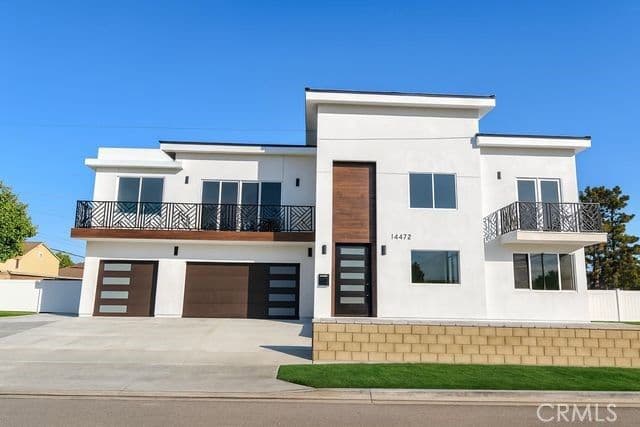 14472 Moran, Westminster, Active - Home for Sale