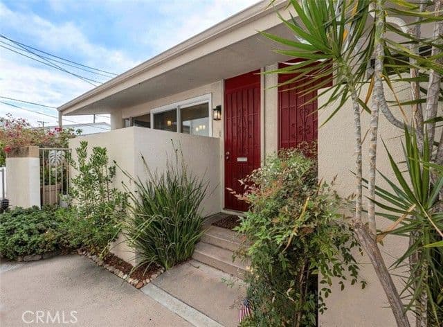 4414 W Kling St, Burbank, Active - Home for Sale