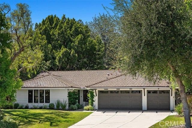25111 Buckboard Ln, Laguna Hills, Active - Home for Sale