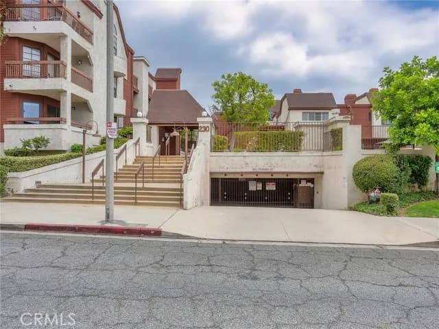 230 Bethany Rd, Burbank, Active - Home for Sale