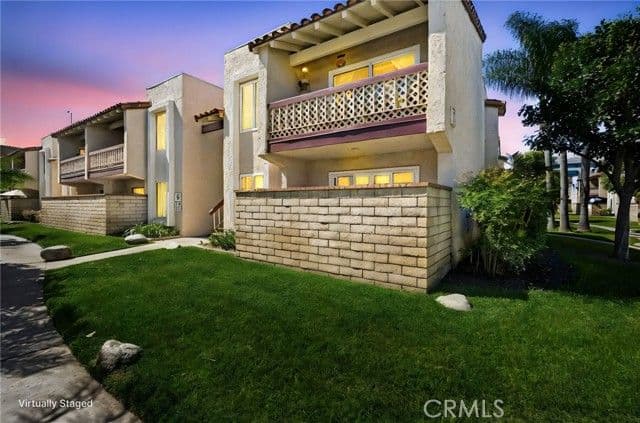 700 W La Veta, Orange, Active - Home for Sale