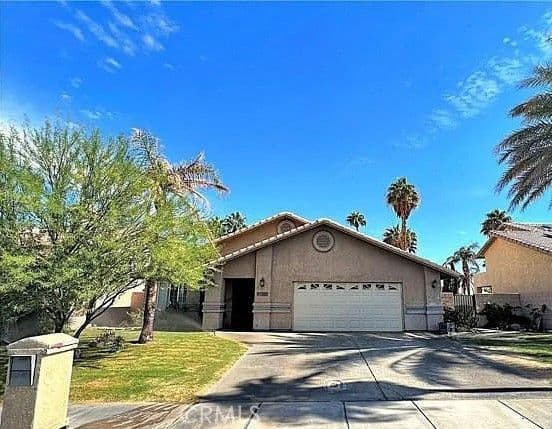 28070 Avenida Maravilla, Cathedral City, Active - Home for Sale