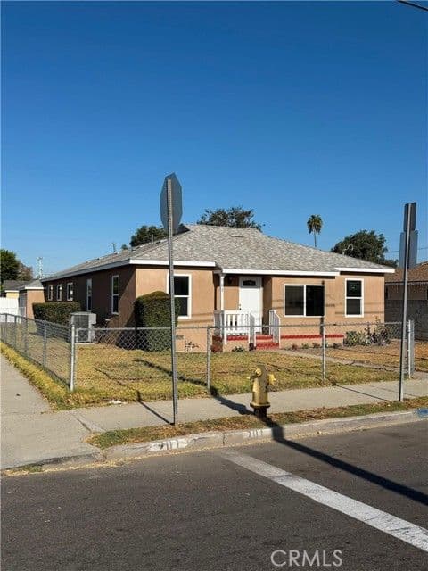 701 N Willow Ave, Compton, Active - Home for Sale