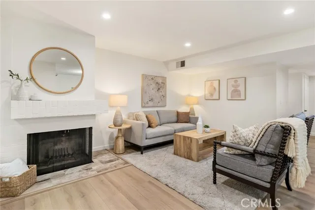 441 E San Jose, Burbank, Active - Home for Sale